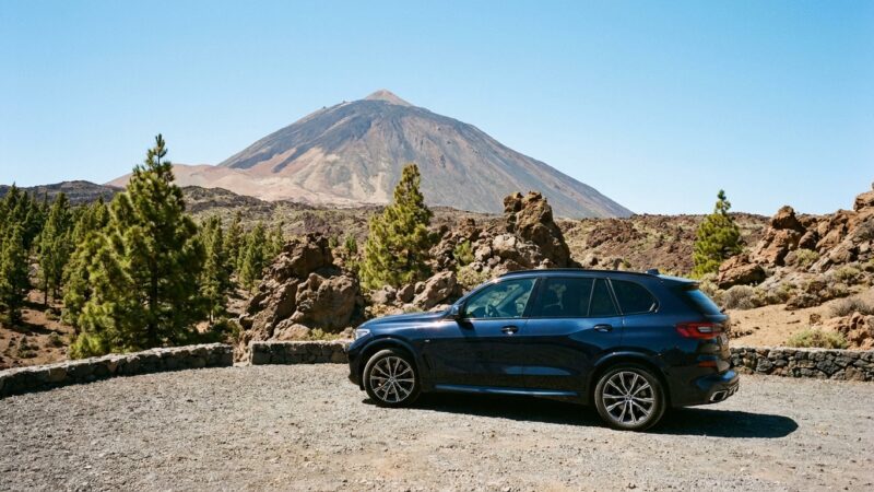 BMW X5 în Tenerife: test pe drumuri și munți