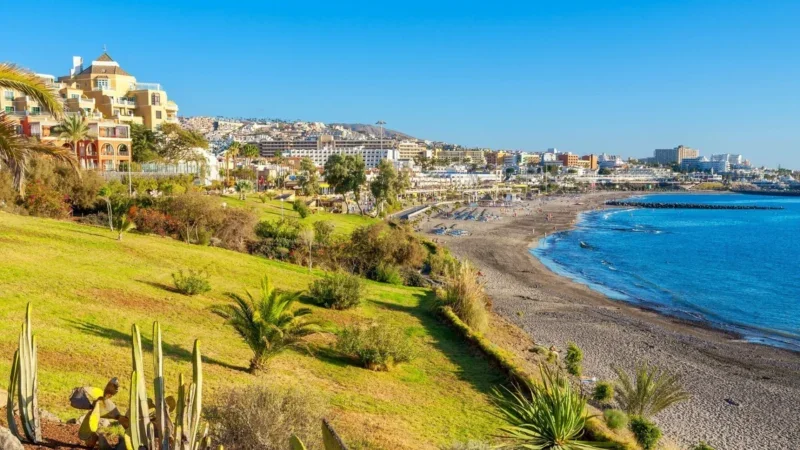 Farmecul luxos al Costa Adeje: un ghid complet