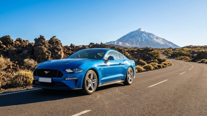 Ford Mustang în Tenerife: TF-1, Teide și Masca