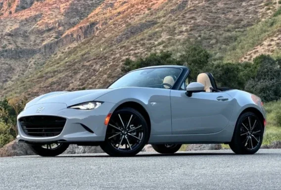 Mazda MX-5 Cabrio 2.0 (Automată, 2.0 L, 2 locuri)